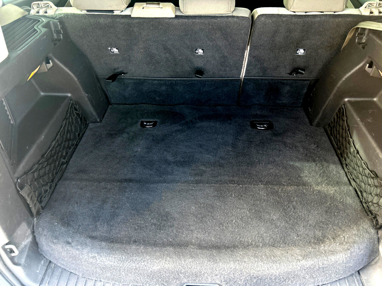 Used 2015 Ford C-MAX SE w/ Cargo Management Package image 20