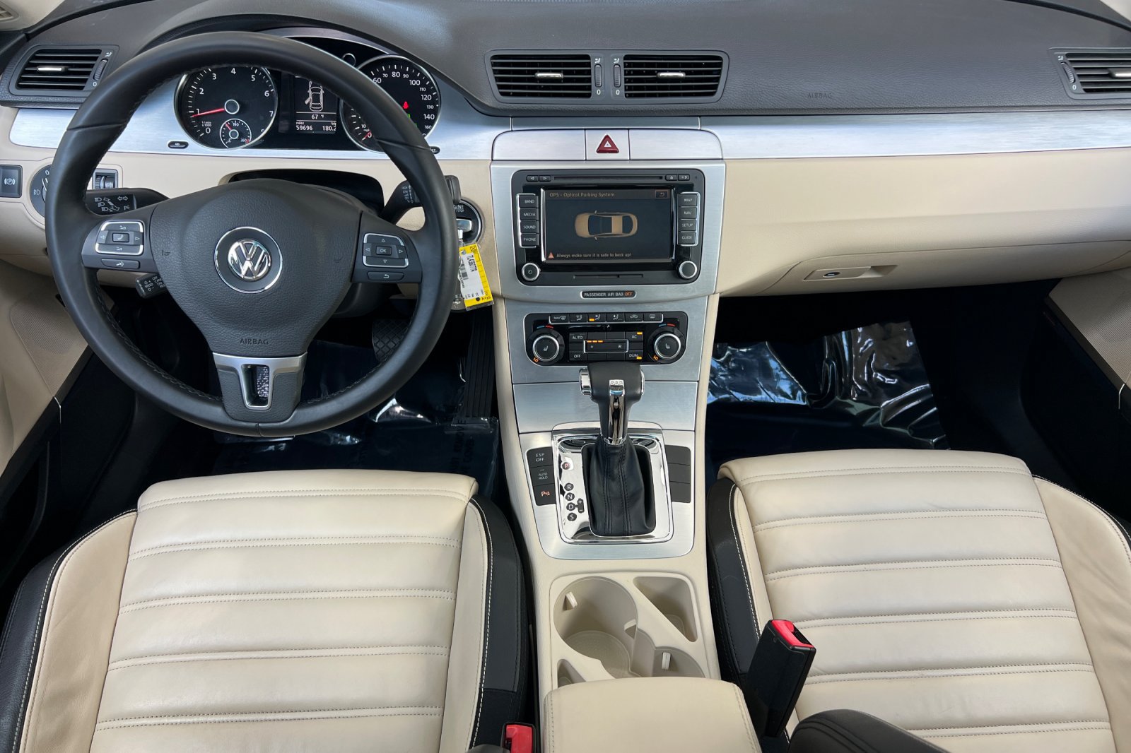Used 2010 Volkswagen CC Luxury FWD image 15