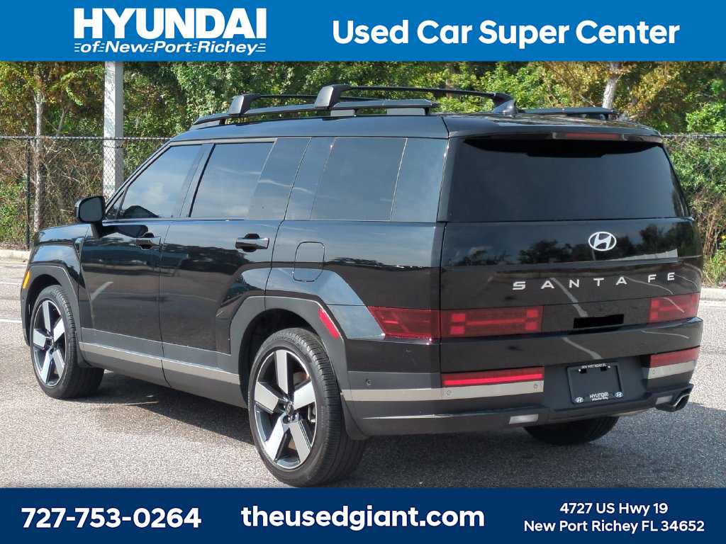 Certified 2025 Hyundai Santa Fe Limited FWD image 3