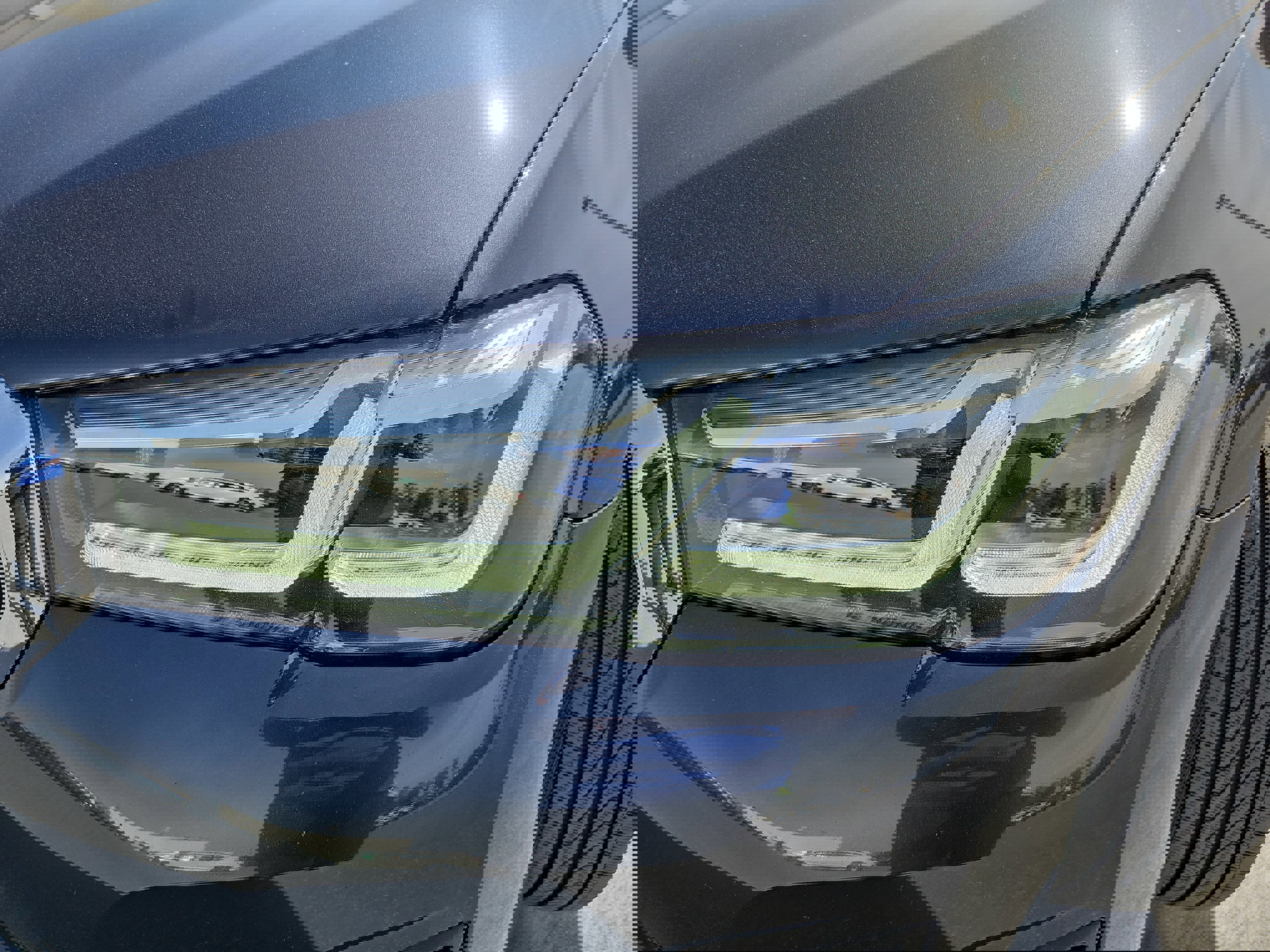 Used 2023 BMW 530i w/ Premium Package image 32