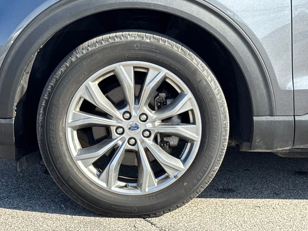 Used 2022 Ford Explorer Limited w/ Equipment Group 301A image 38