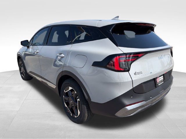 New 2027 Kia Sportage S FWD image 5