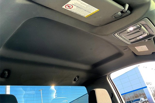 Used 2022 Chevrolet Silverado 2500 LT w/ Convenience Package image 25