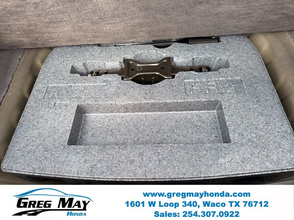 Used 2024 Nissan Altima 2.5 SV image 23