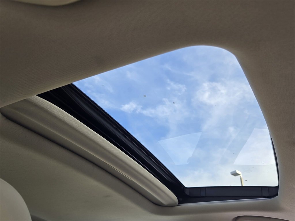 Used 2020 Acura TLX w/ Technology Package image 18