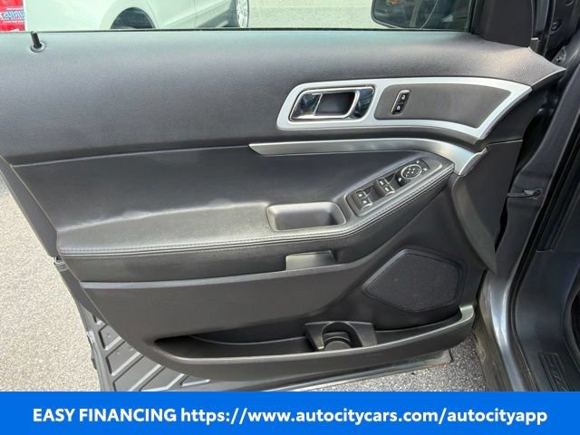 Used 2013 Ford Explorer XLT AWD/4WD image 5
