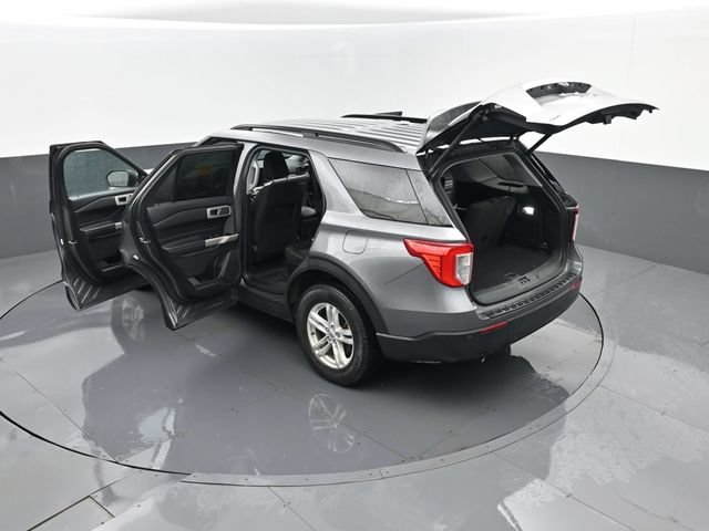 Used 2023 Ford Explorer XLT AWD/4WD image 28