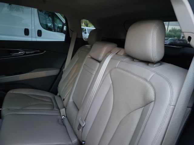 Certified 2023 Lincoln Nautilus Reserve FWD image 13