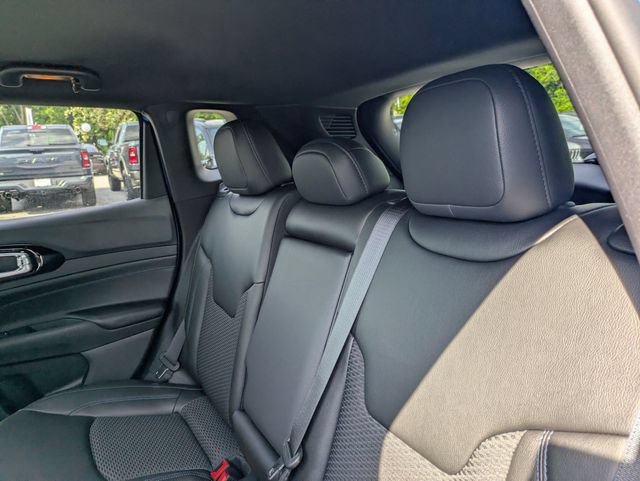New 2026 Jeep Compass Latitude AWD/4WD image 27