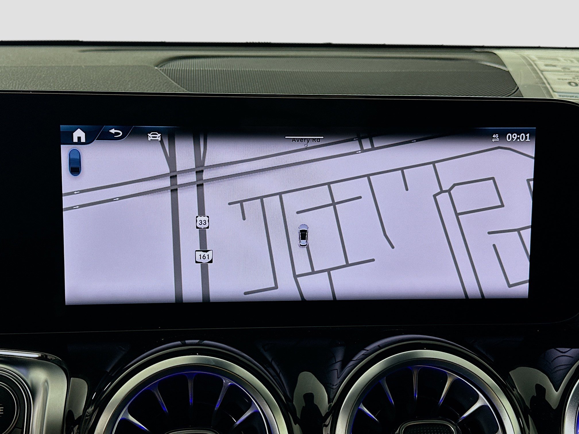 Certified 2025 Mercedes-Benz GLB 250 4MATIC image 17