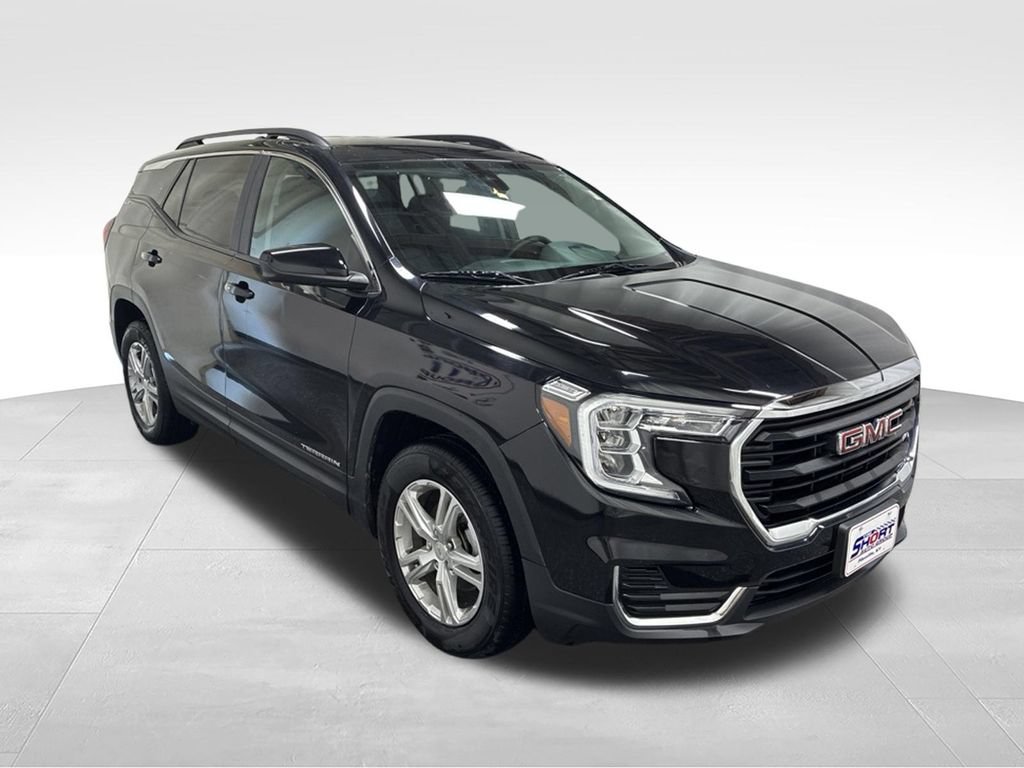 Used 2023 GMC Terrain SLE w/ Driver Convenience Package AWD/4WD image 3