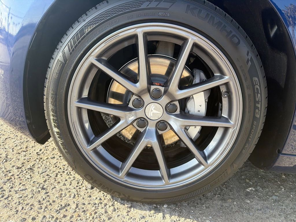 Used 2023 Tesla Model 3 Standard Range RWD image 19