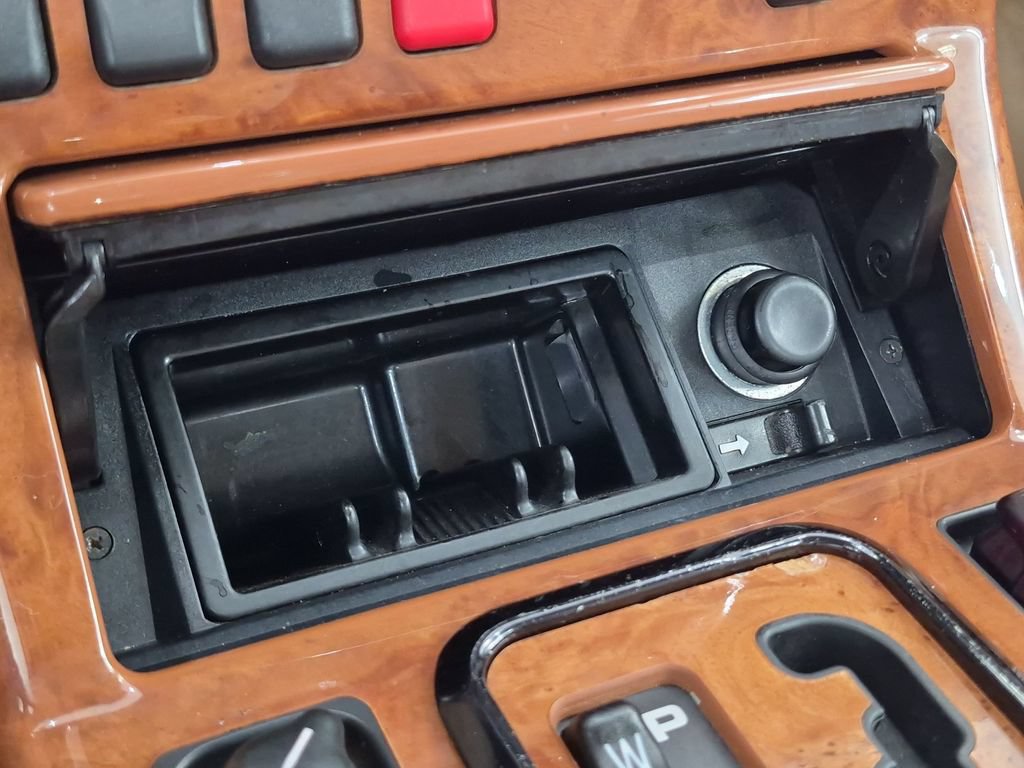 Used 2000 Mercedes-Benz SL 500 image 20