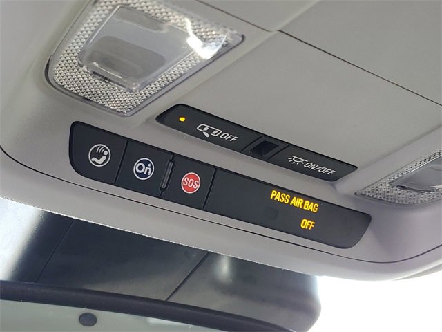 Used 2016 Chevrolet Malibu LT w/ Driver Confidence Package image 21