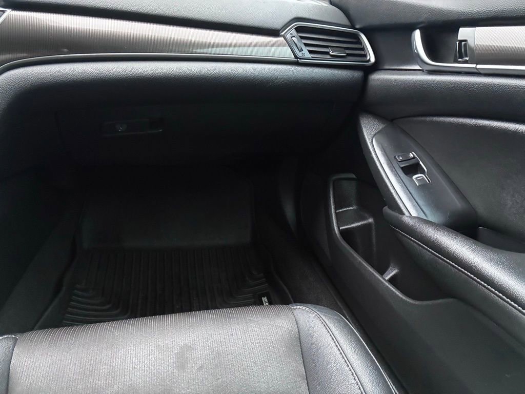 Used 2019 Honda Accord Sport image 35
