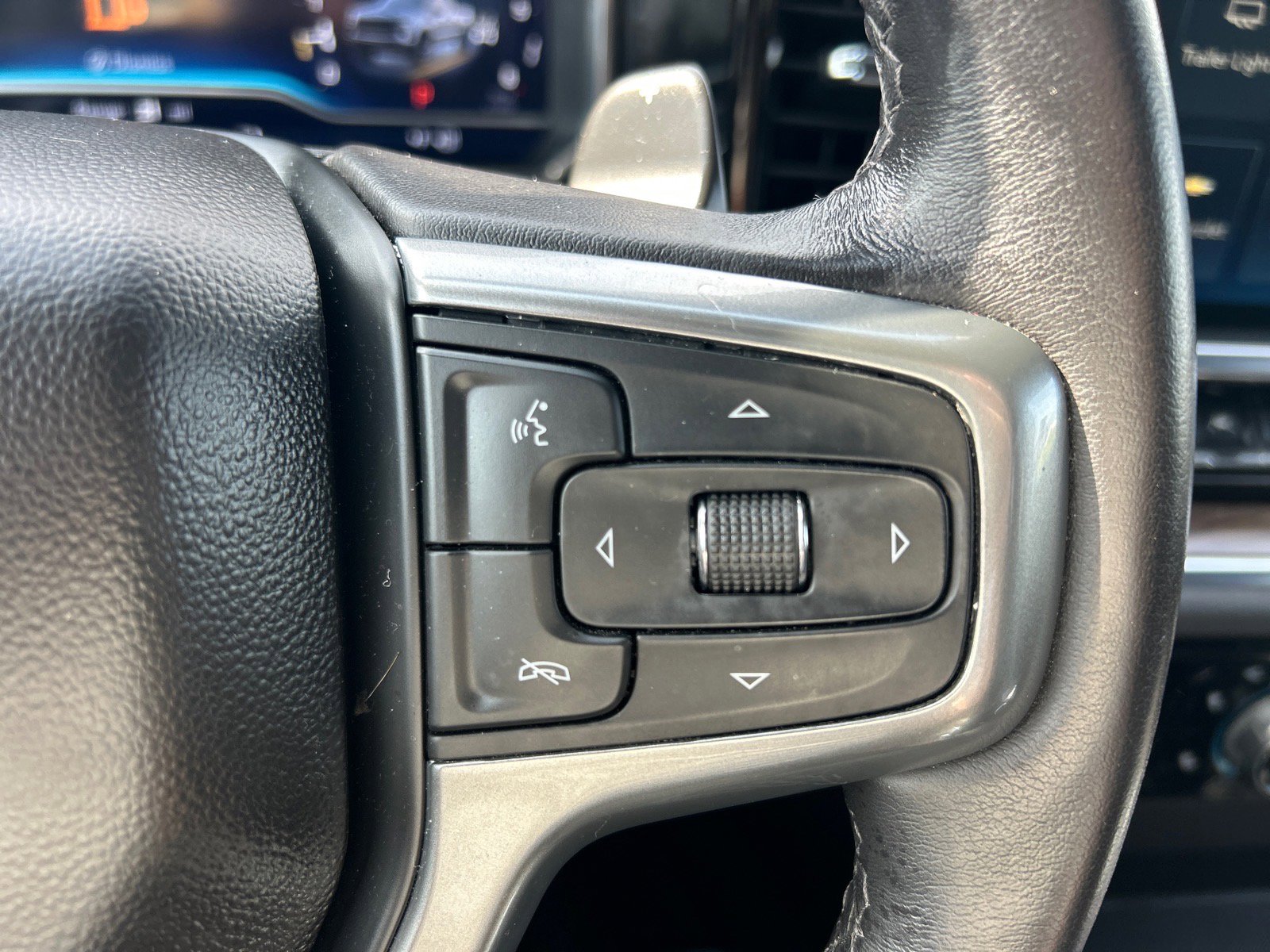 Used 2023 Chevrolet Silverado 1500 LT Trail Boss w/ Protection Package AWD/4WD image 25