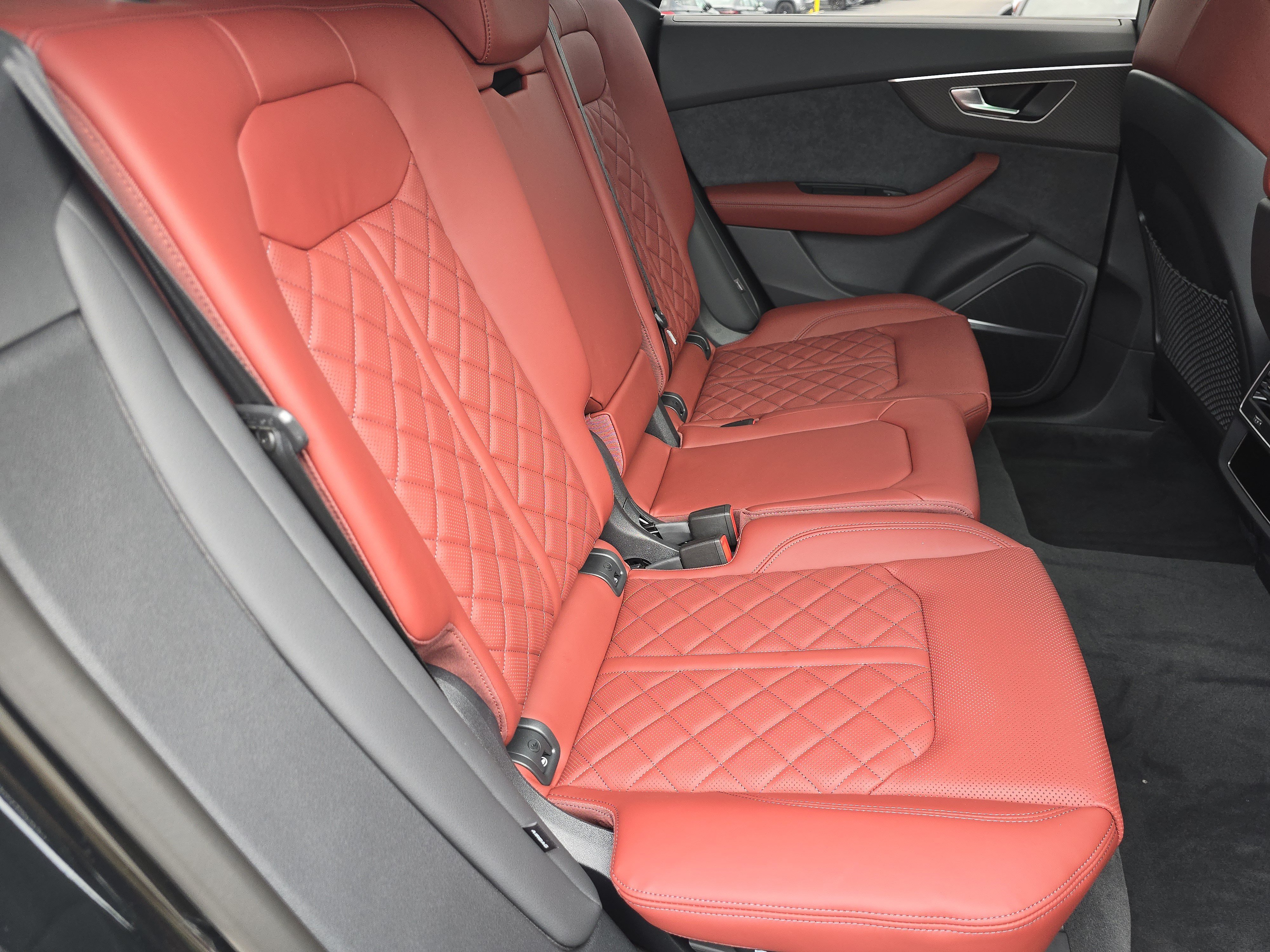New 2027 Audi SQ8 Premium Plus AWD/4WD image 17