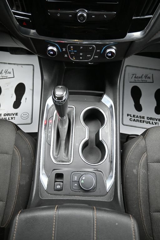 Used 2020 Chevrolet Traverse LT w/ LPO, Floor Liner Package FWD image 20