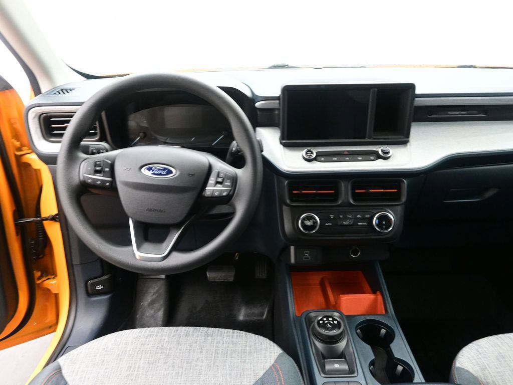 Used 2023 Ford Maverick XLT image 15