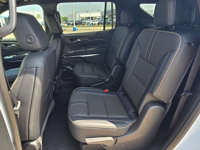 New 2026 Chevrolet Traverse High Country FWD image 16