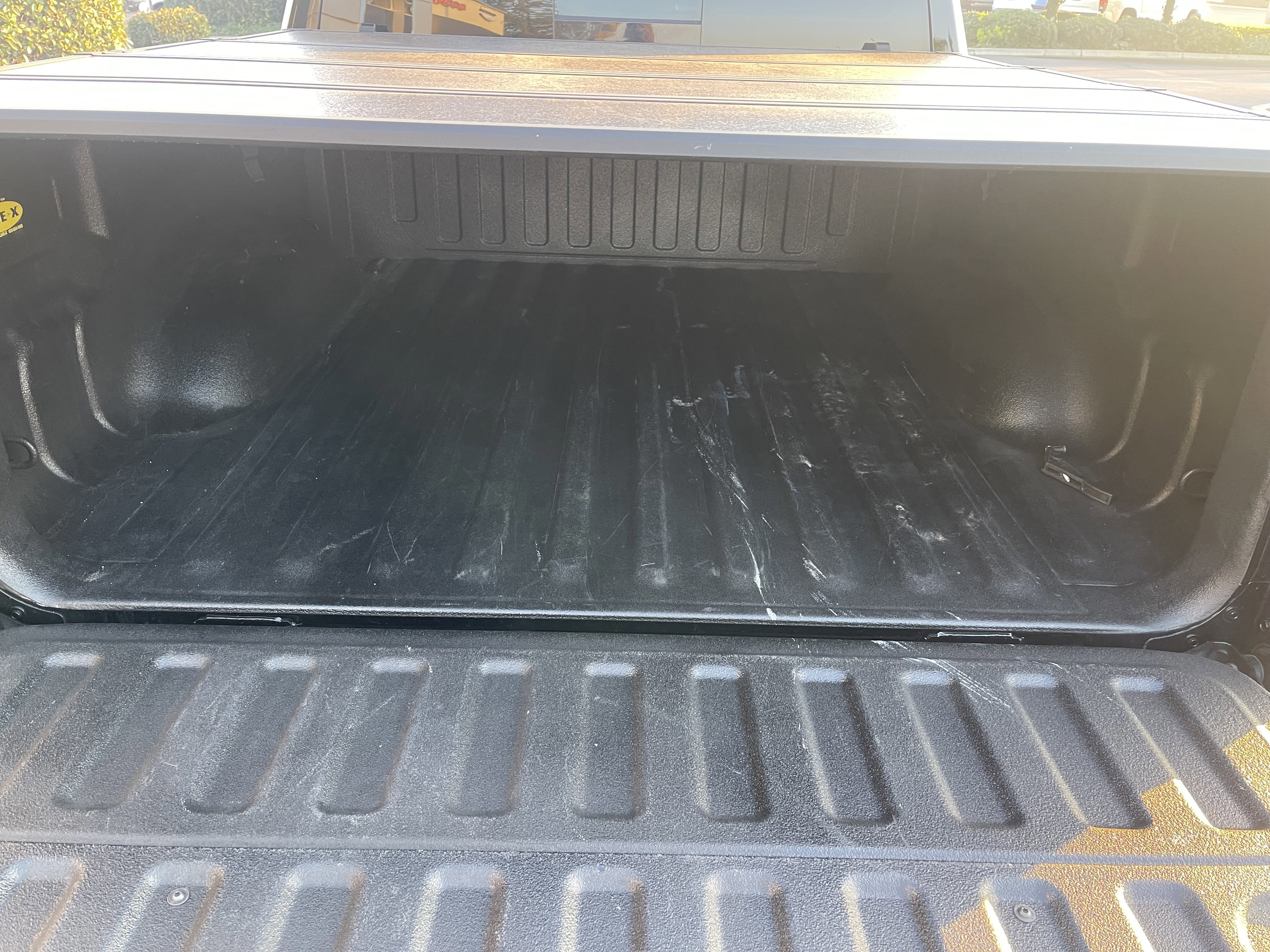 Used 2021 RAM 1500 Laramie w/ Sport Appearance Package image 11