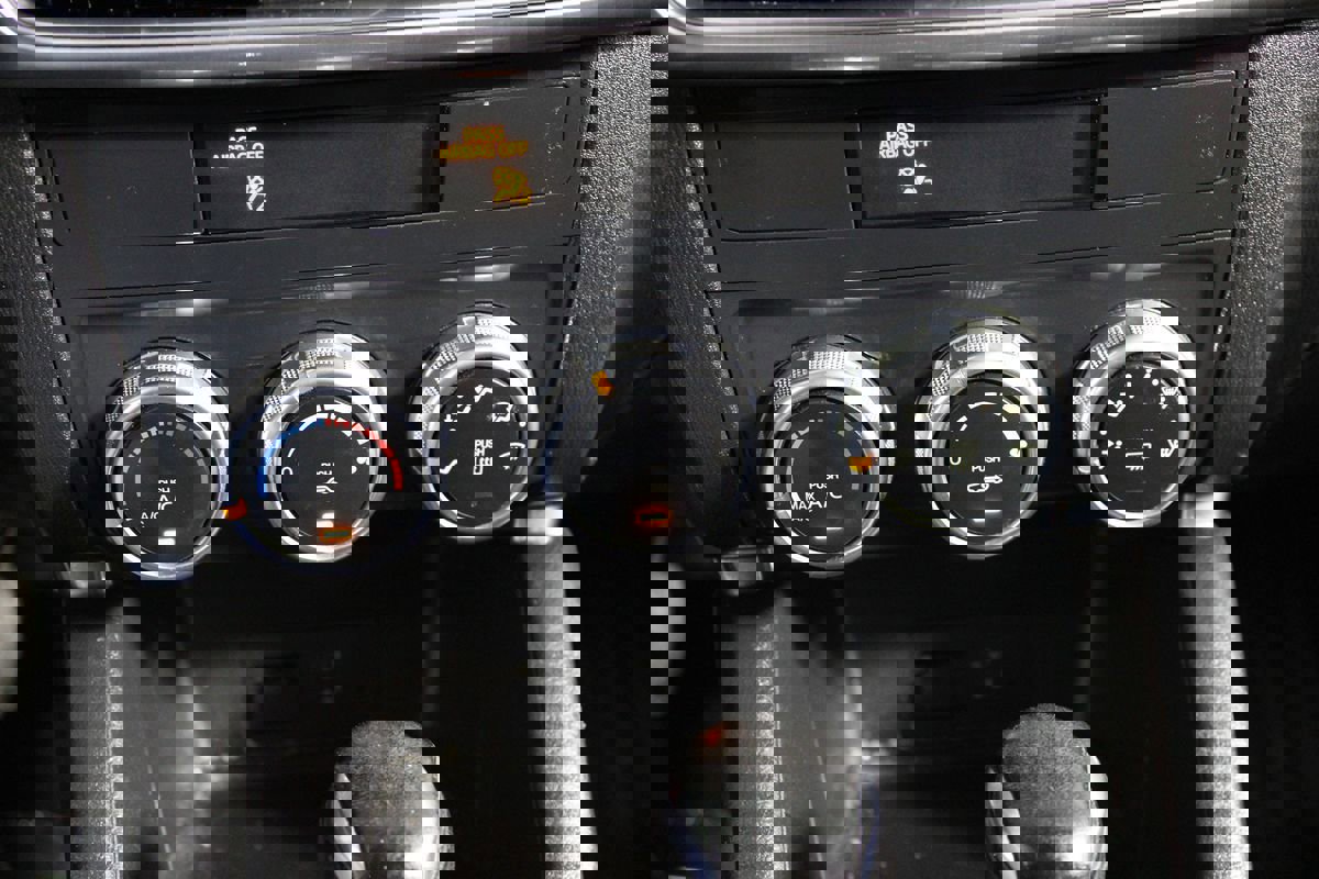 Used 2016 MAZDA CX-5 Touring image 16