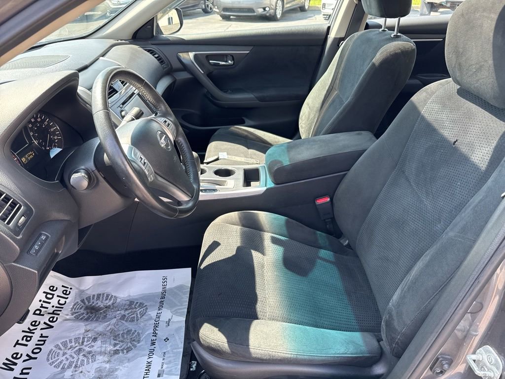 Used 2015 Nissan Altima 2.5 SV w/ Convenience Package FWD image 25
