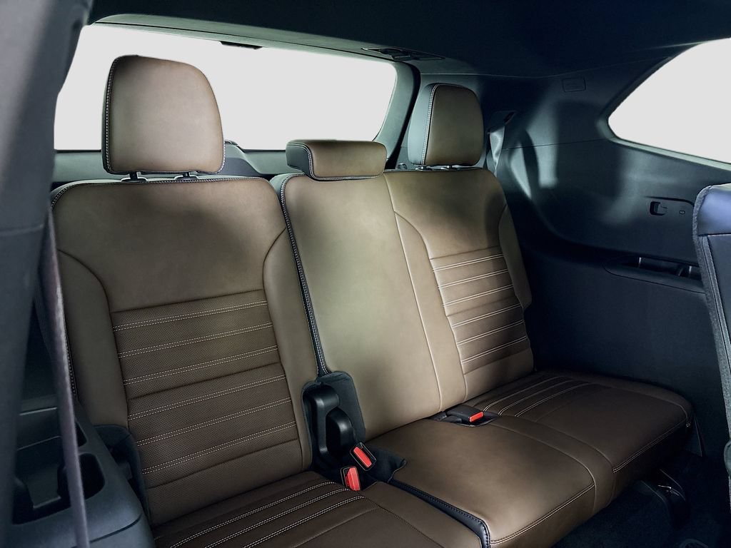 New 2026 GMC Acadia Denali Ultimate AWD/4WD image 28