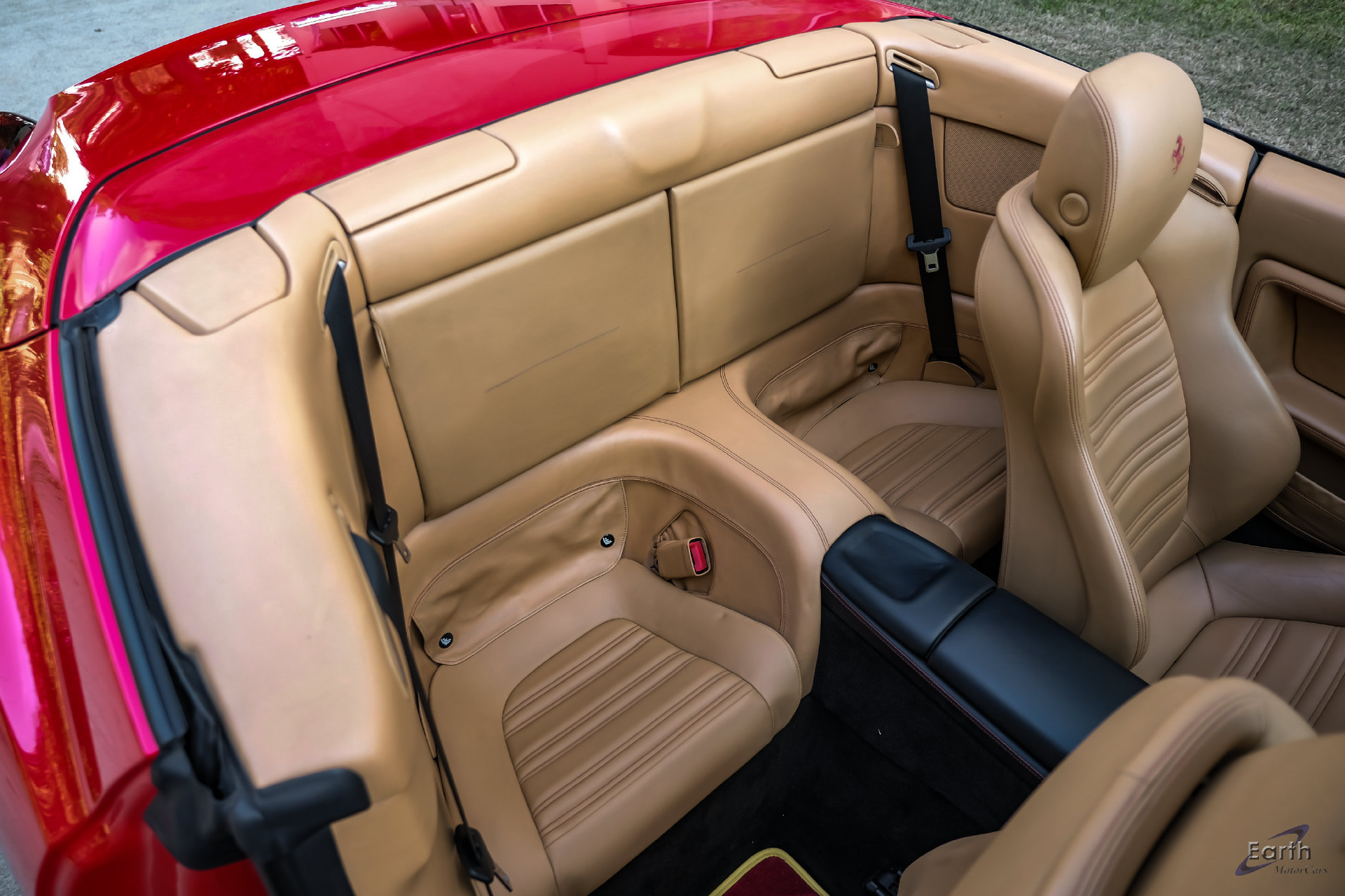 Used 2014 Ferrari California RWD image 87
