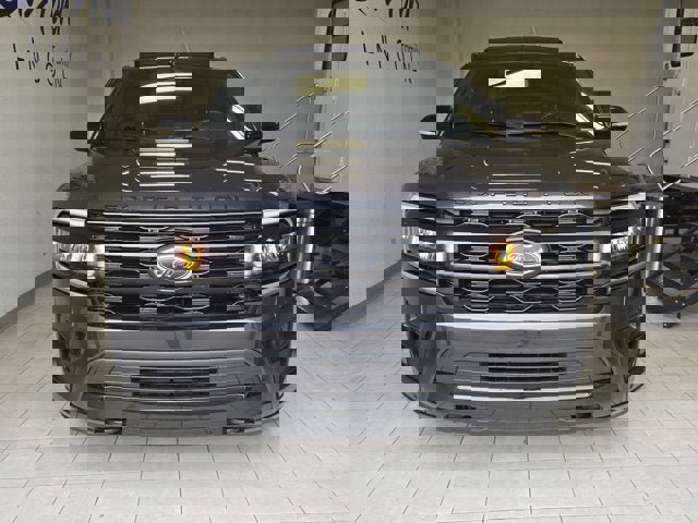 Used 2022 Ford Expedition Limited w/ Equipment Group 304A image 2