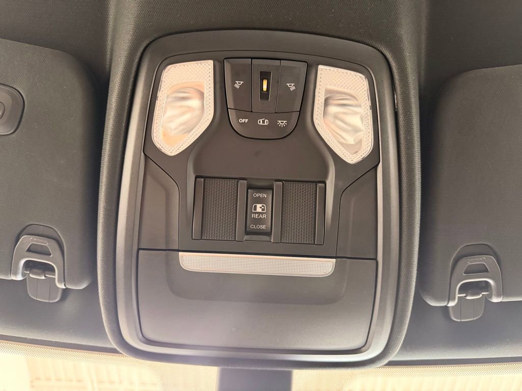 Used 2019 RAM 1500 Big Horn AWD/4WD image 48