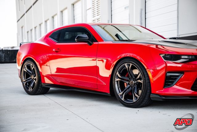 Used 2017 Chevrolet Camaro SS RWD image 67