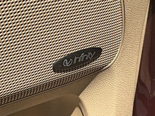 Used 2016 Kia Sedona SX FWD image 30