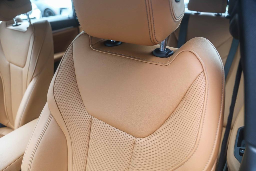 Certified 2023 BMW i4 eDrive35 RWD image 21