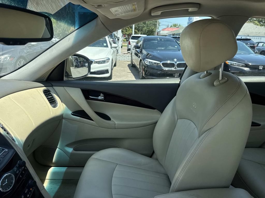 Used 2011 INFINITI EX35 Journey w/ Premium Pkg RWD image 18