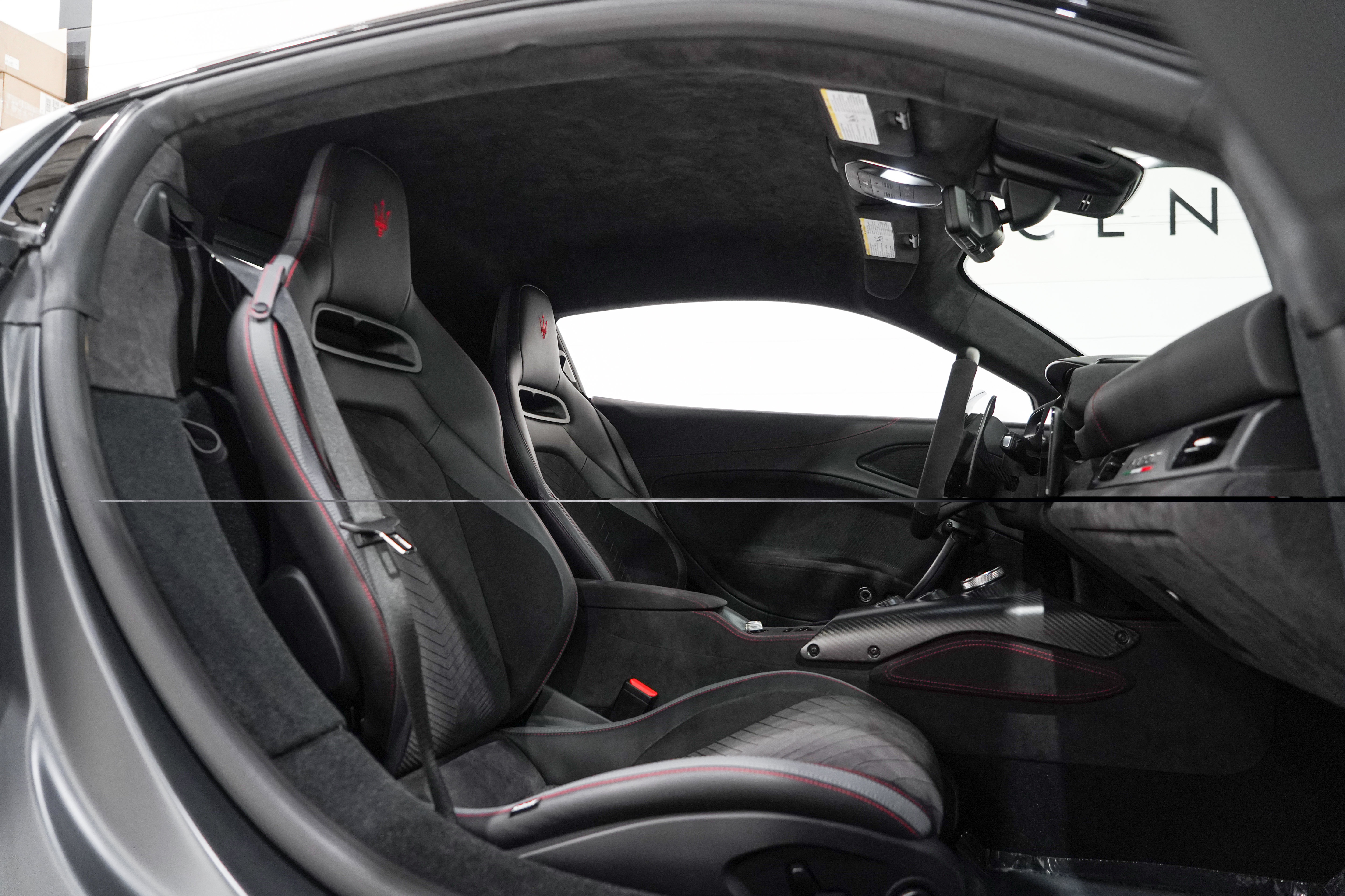 Used 2023 Maserati MC20 Coupe RWD image 19