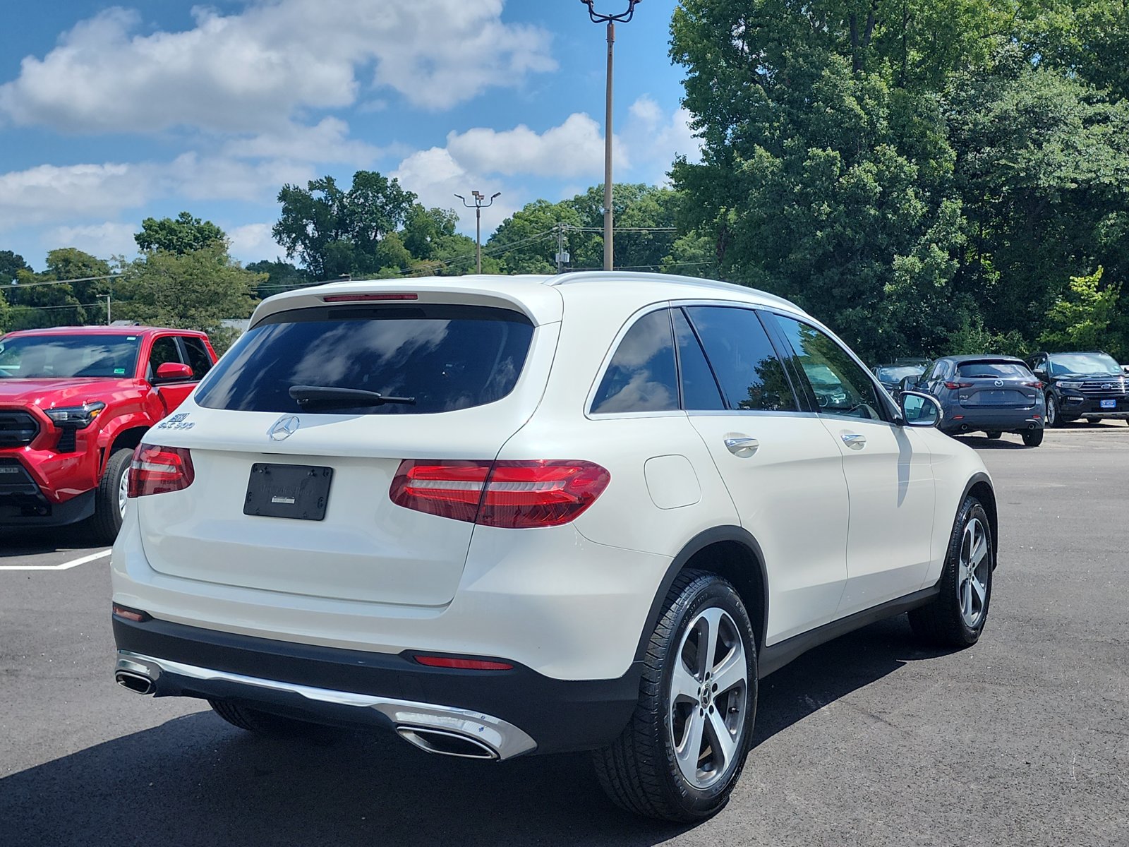 Used 2019 Mercedes-Benz GLC 300 image 5
