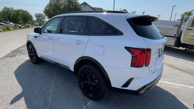 Used 2023 Kia Sorento SX AWD/4WD image 8