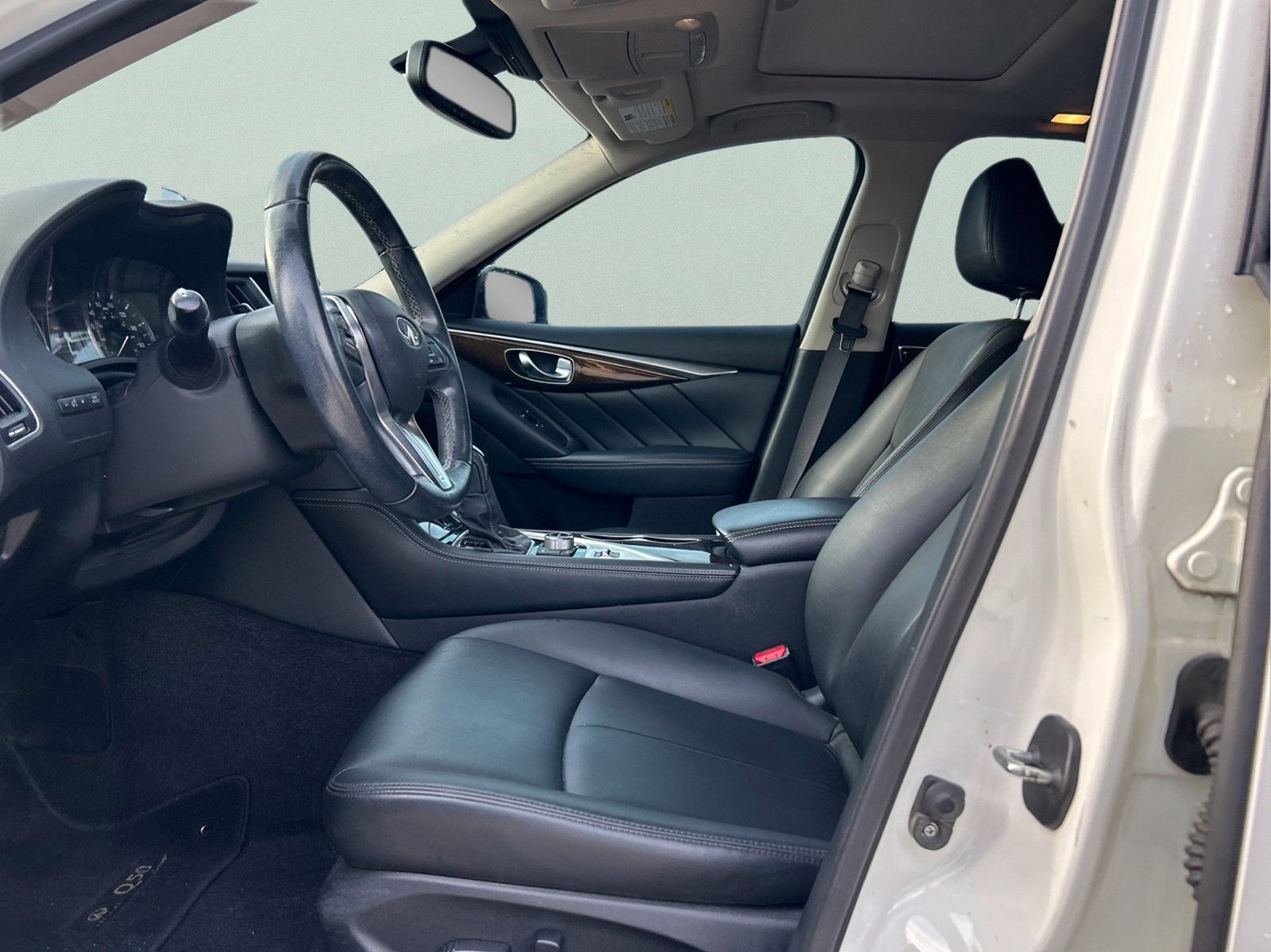 Used 2019 INFINITI Q50 Luxe RWD image 9
