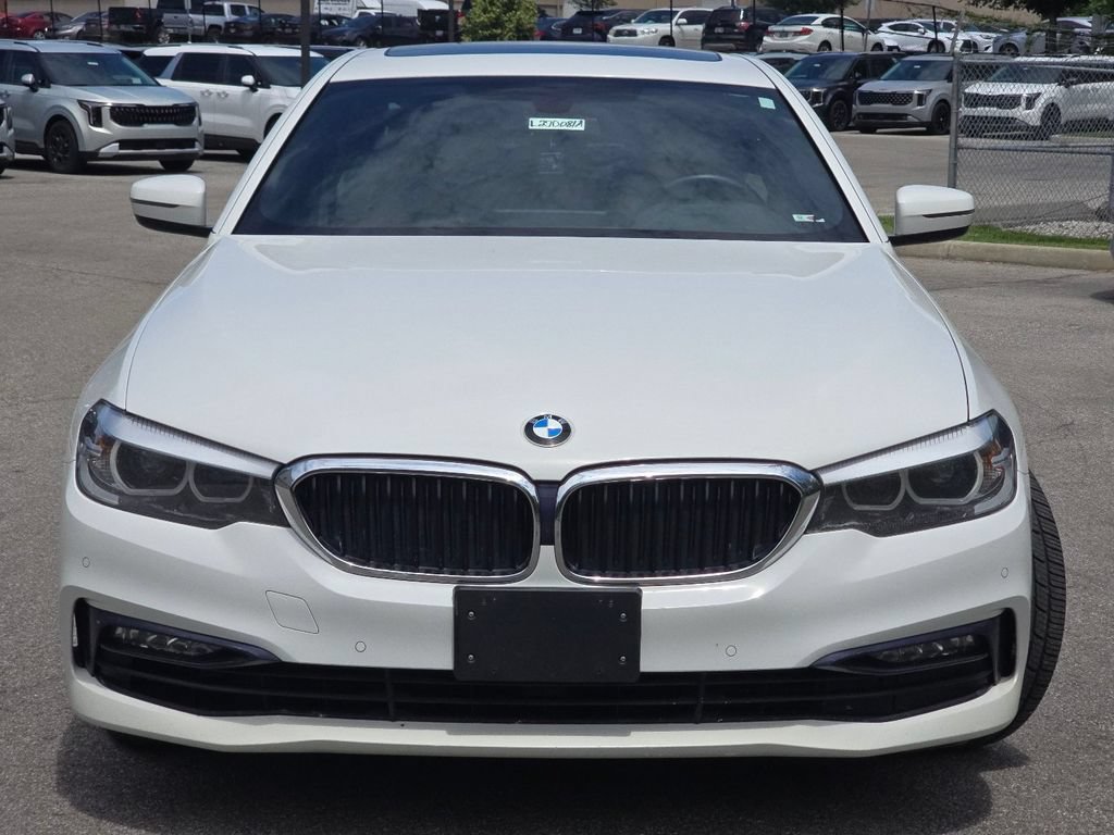 Used 2017 BMW 530i xDrive AWD/4WD image 10