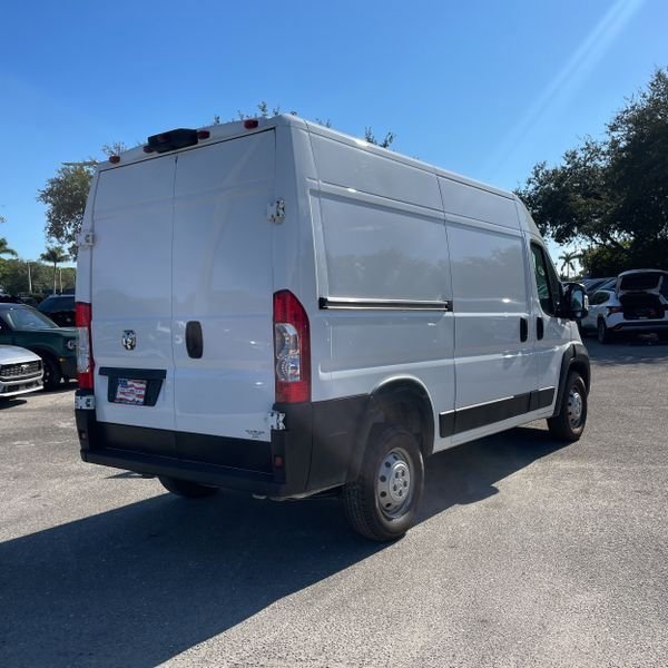 Used 2023 RAM ProMaster 2500 w/ Convenience Group image 5