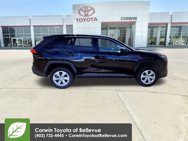 Used 2025 Toyota RAV4 LE image 11