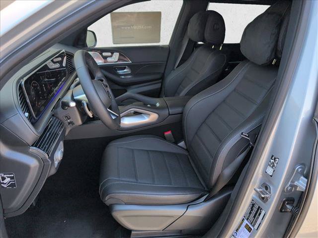 New 2026 Mercedes-Benz GLS 580 4MATIC image 4