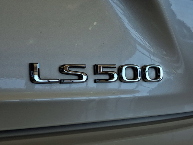 Used 2024 Lexus LS 500 AWD w/ Interior Upgrade Package image 29