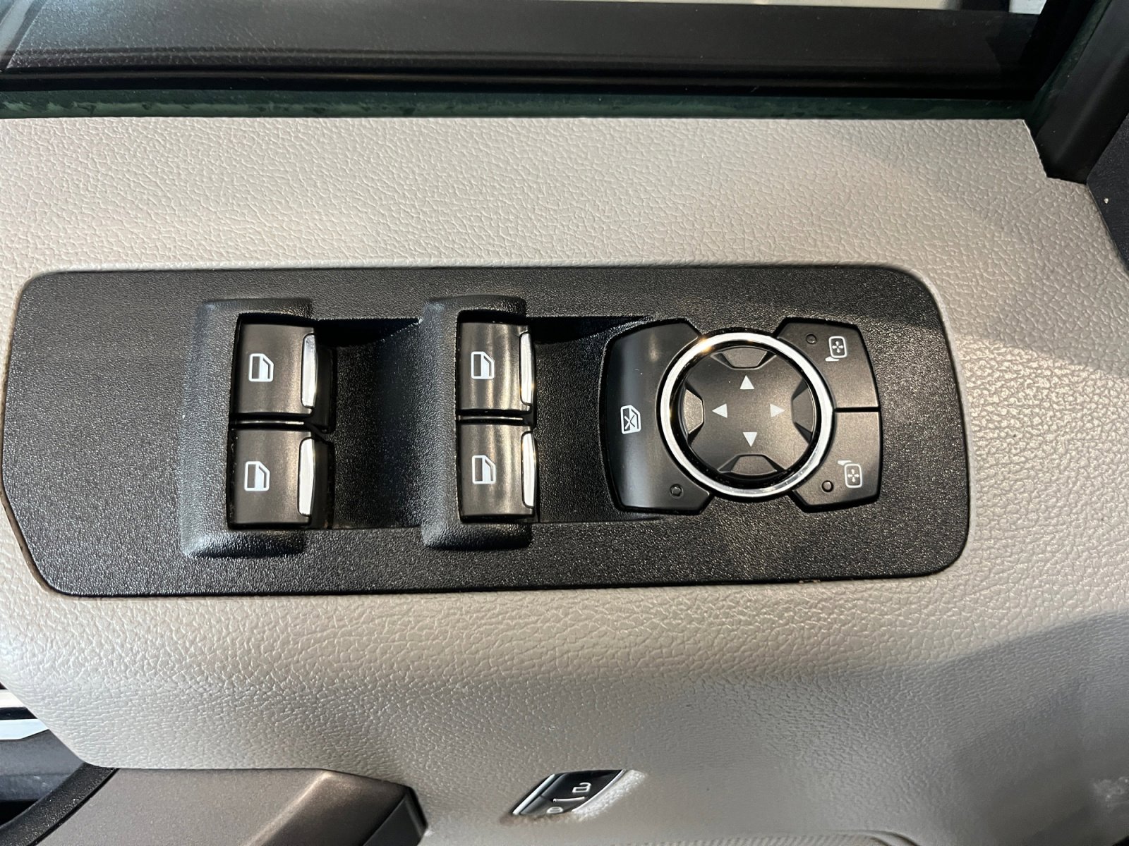 Used 2020 Ford F150 XLT image 15