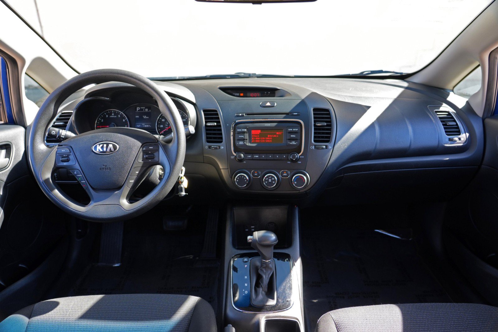 Used 2017 Kia Forte LX FWD image 11