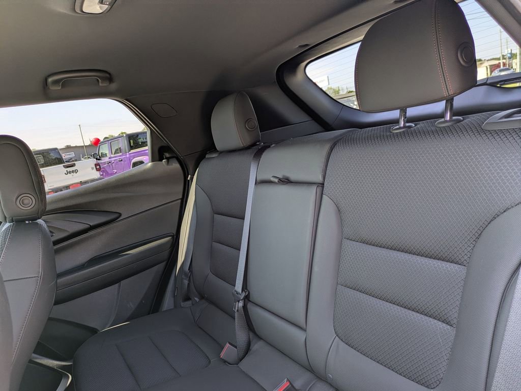 Used 2023 Chevrolet TrailBlazer RS w/ Convenience Package image 30
