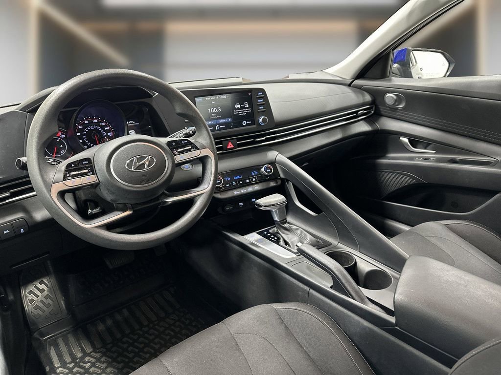 Certified 2021 Hyundai Elantra SEL image 11