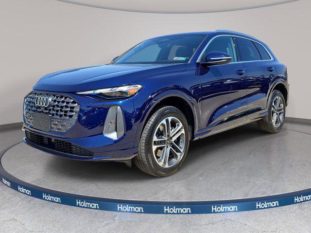 Certified 2025 Audi Q5 Premium w/ Convenience Package