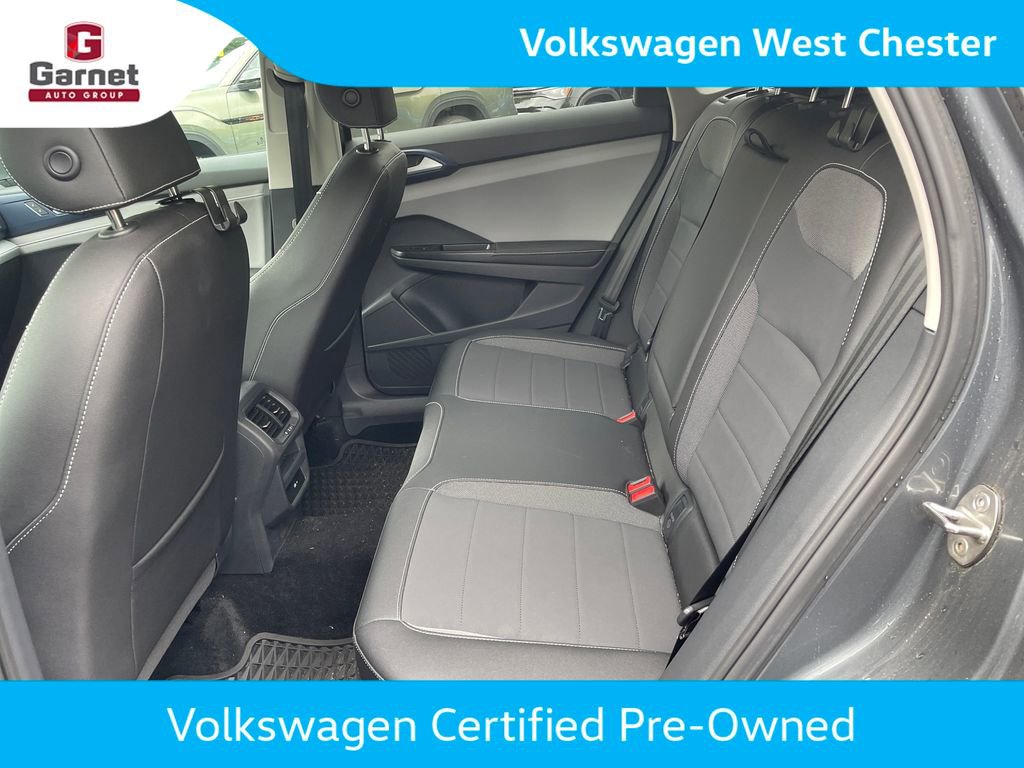 Certified 2024 Volkswagen Taos SE FWD image 14